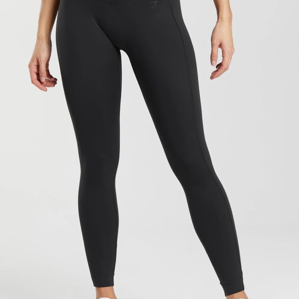 GYMSHARK CROSSOVER LEGGINGS NWT Black| Medium